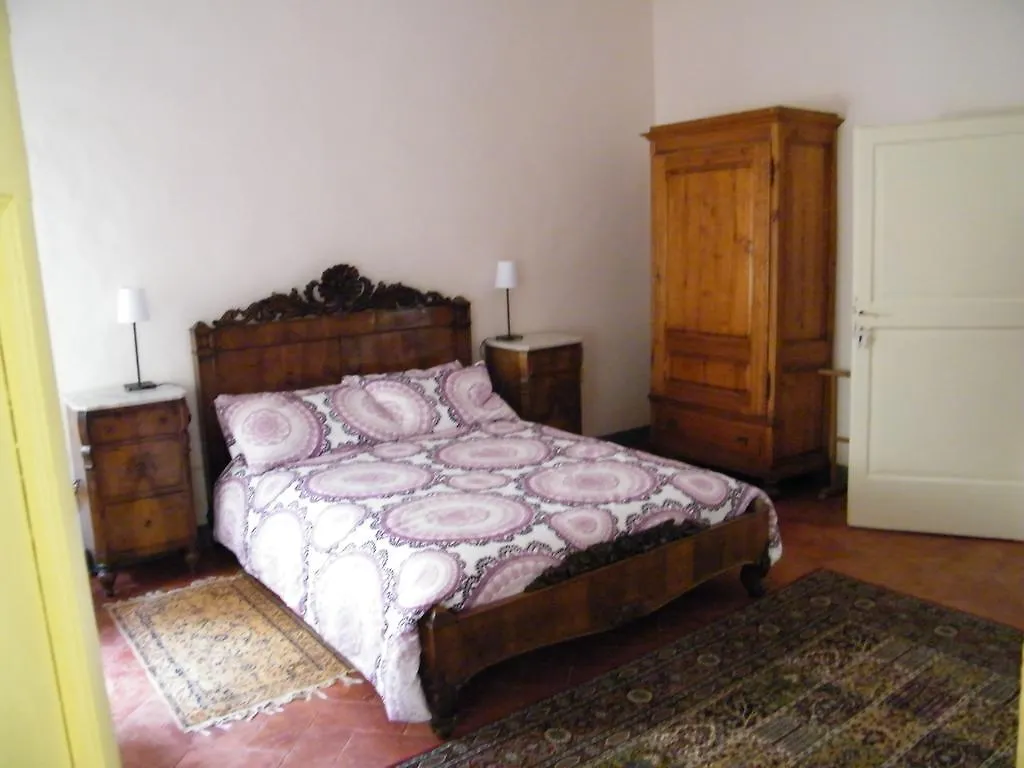 Bed & Breakfast B&B Il Glicine Montefollonico Italy