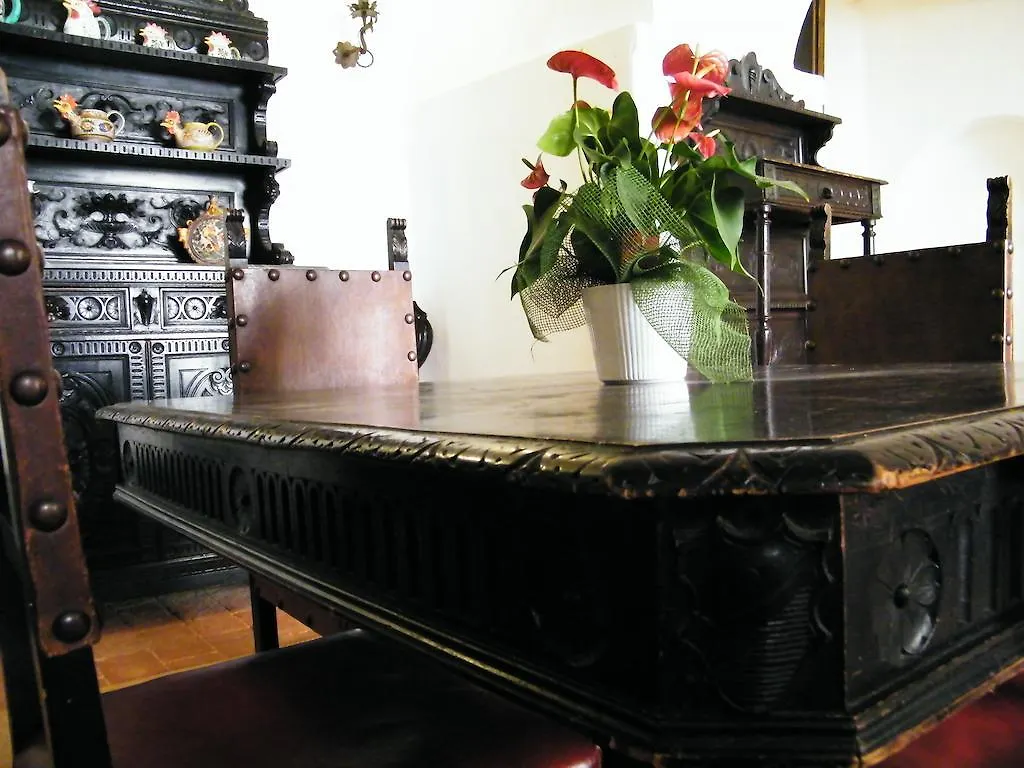 B&B Il Glicine Montefollonico Bed & Breakfast