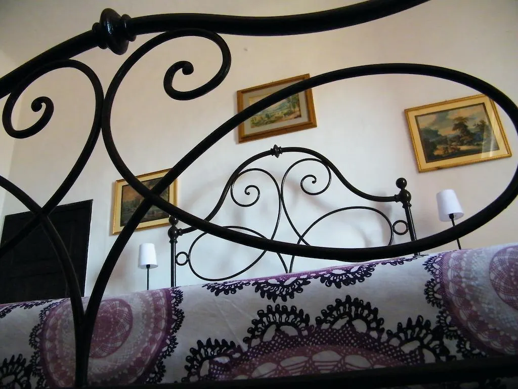 Bed & Breakfast B&B Il Glicine Montefollonico