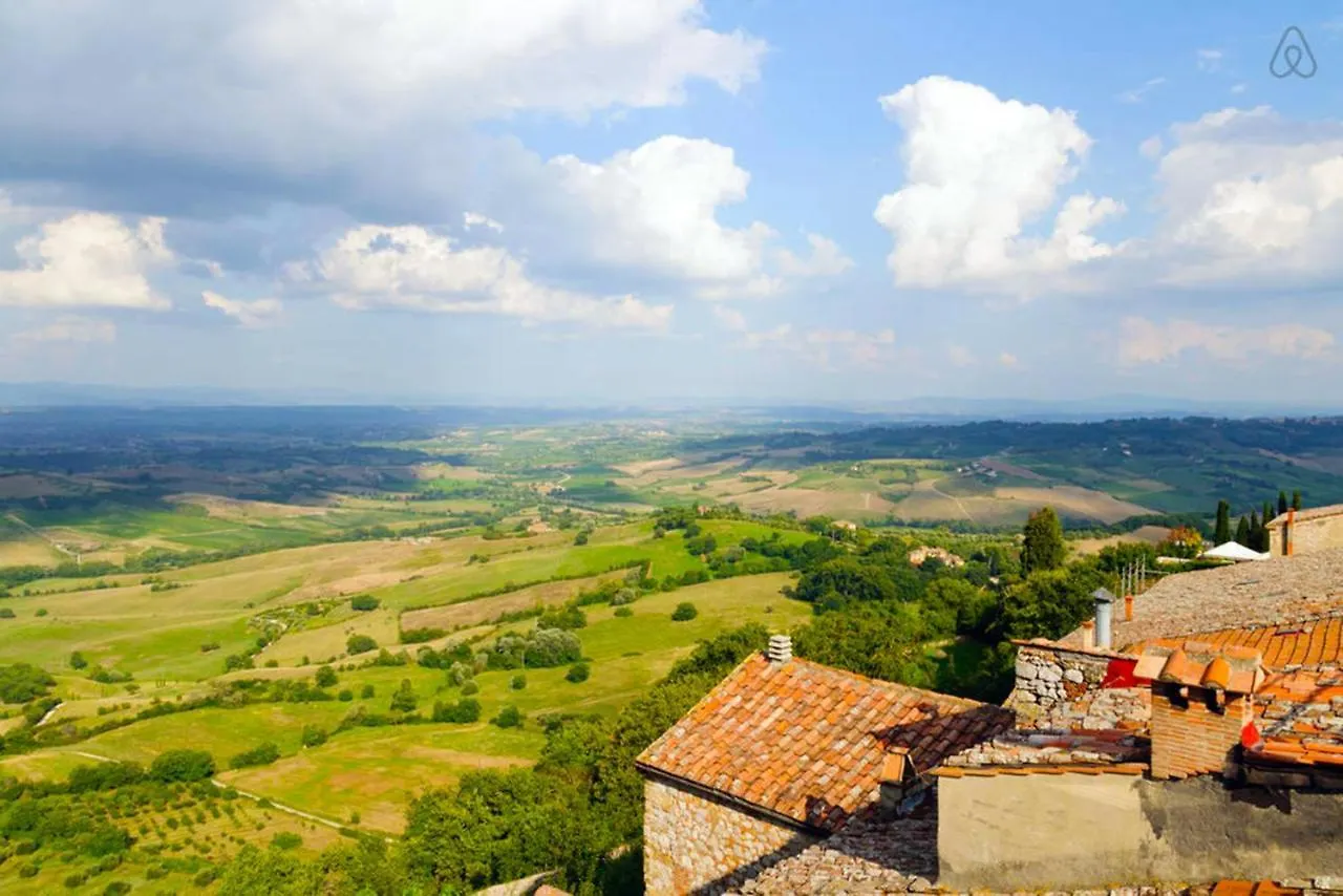 B&B Il Glicine Montefollonico